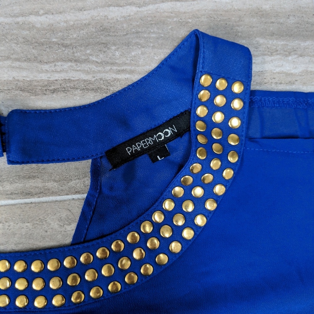 Papermoon semi-sheer cold shoulder top size L